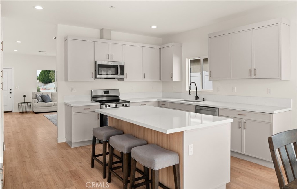 29232 Piping Rock Road Menifee, CA 92586 - Photo 8 of 40