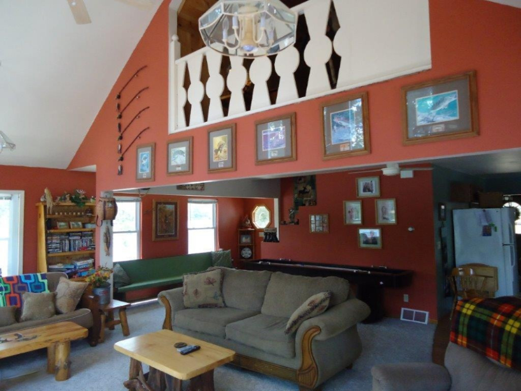 500 McLachlan Point Road Evart, MI 49631 - Photo 6 of 29 Living Room 3