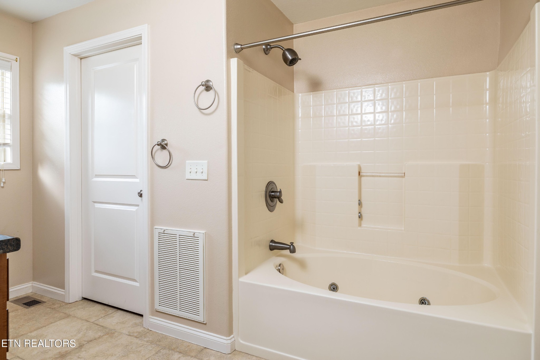 206 Boat Gunnel Road Townsend, TN 37882 - Photo 16 of 42 Gallery Image 16