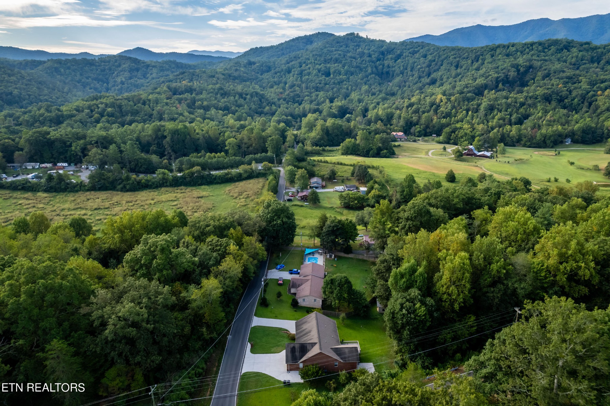 206 Boat Gunnel Road Townsend, TN 37882 - Photo 35 of 42 Gallery Image 35