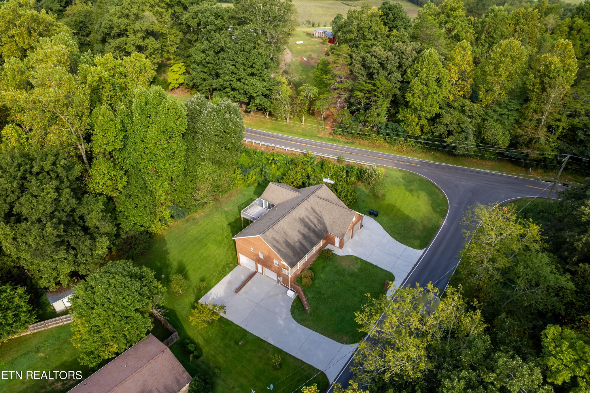 206 Boat Gunnel Road Townsend, TN 37882 - Photo 36 of 42 Gallery Image 36