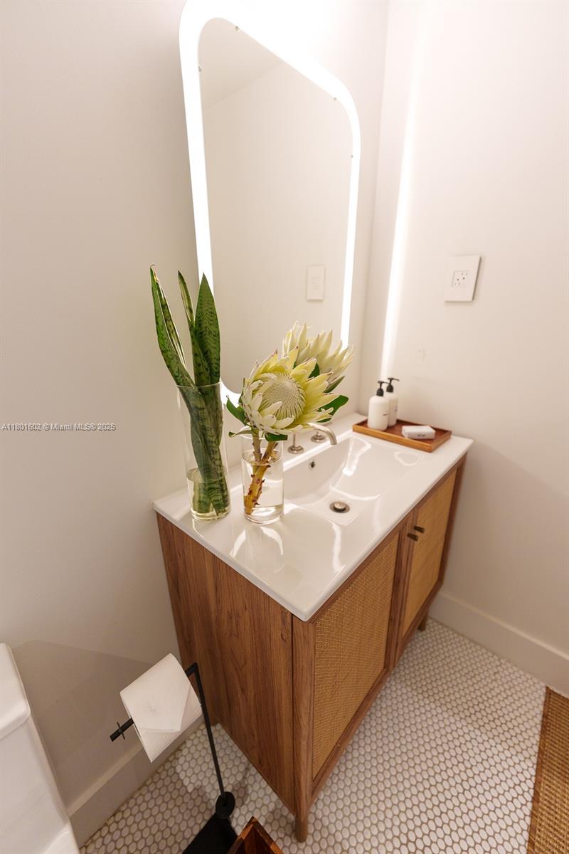 7487 Southwest 82nd Street, Unit C302 Miami, FL 33143 - Photo 17 of 26