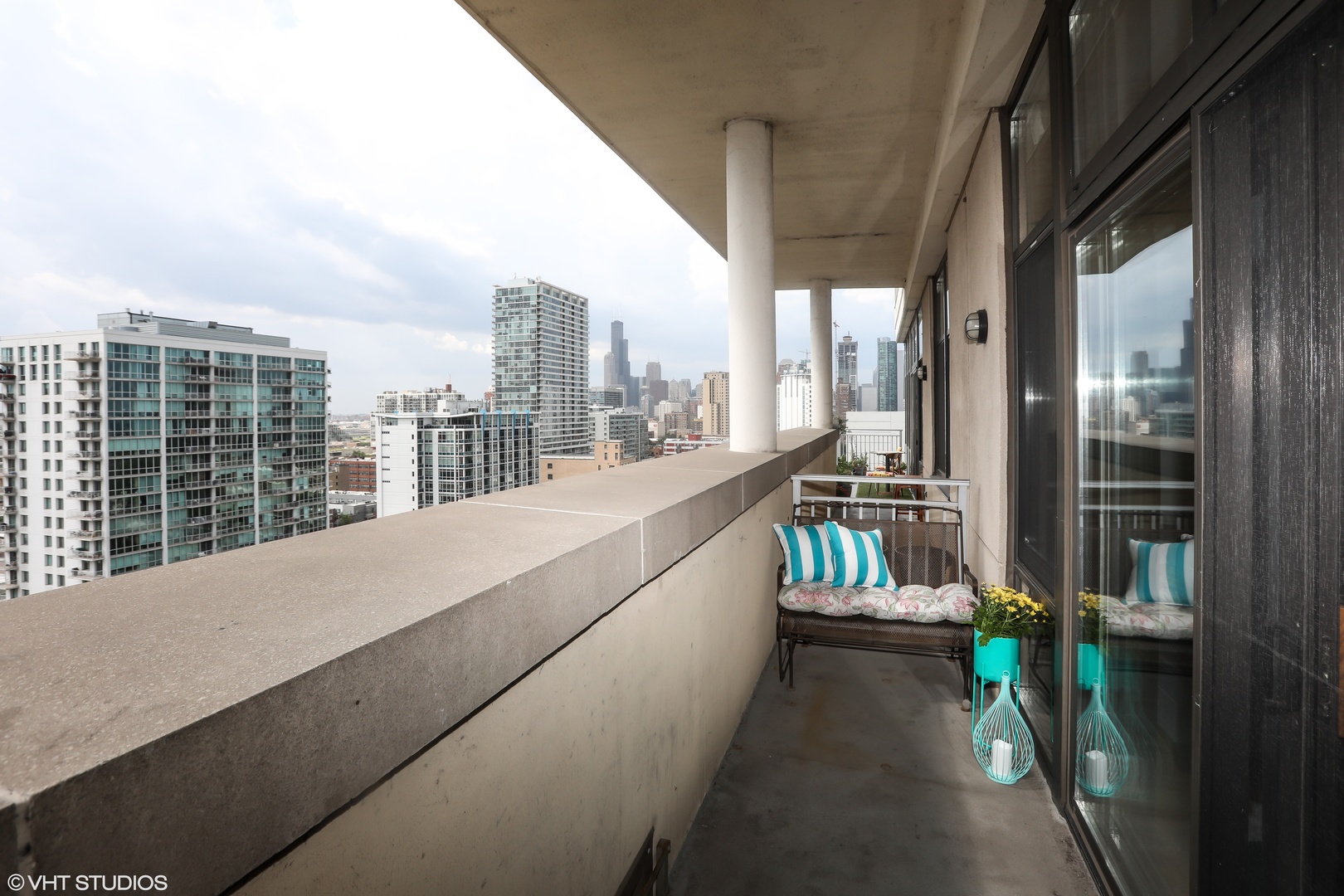 212 East Cullerton Street, Unit PH10 Chicago, IL 60616 - Photo 10 of 19