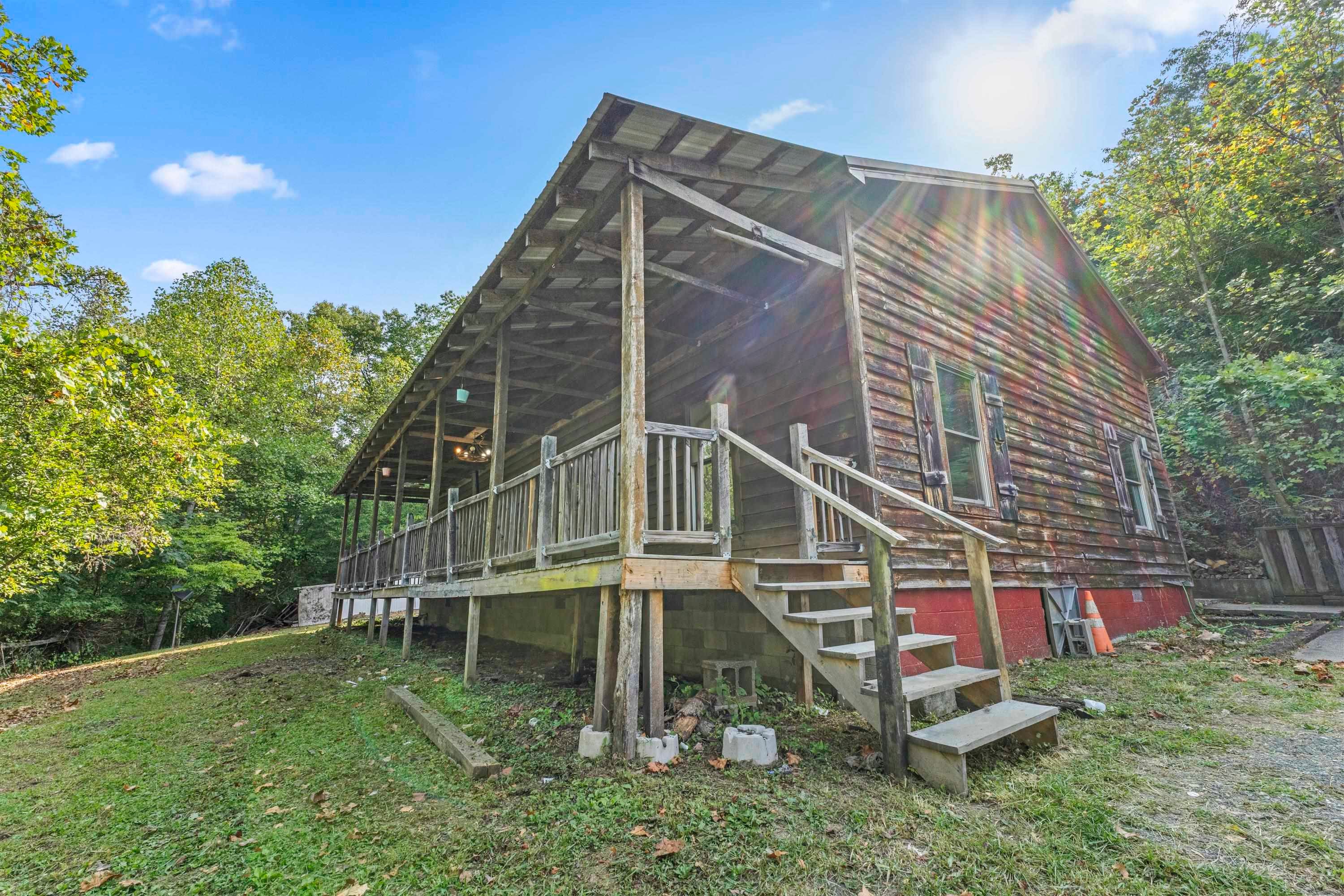 89 Perry Lane Fort Gay, WV 25514 - Photo 2 of 32 Gallery Image 2