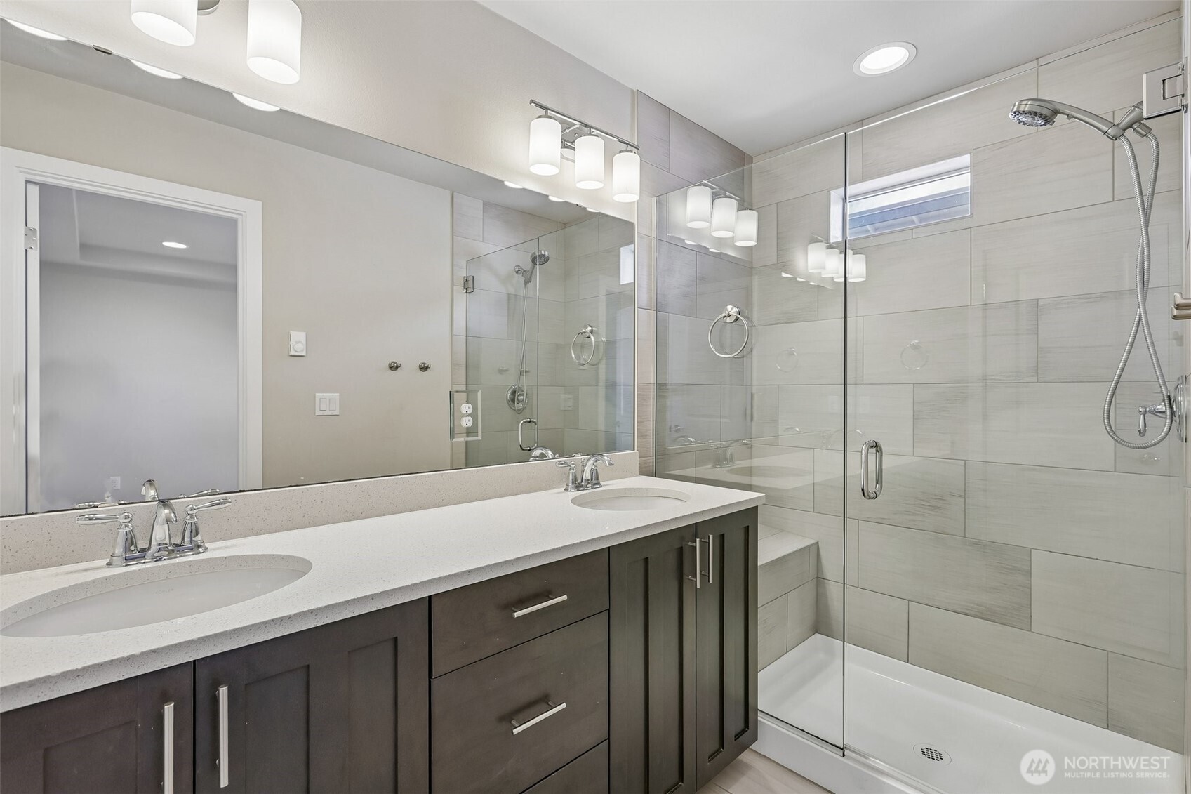 615 238th Street Southeast, Unit D Bothell, WA 98021 - Photo 34 of 37