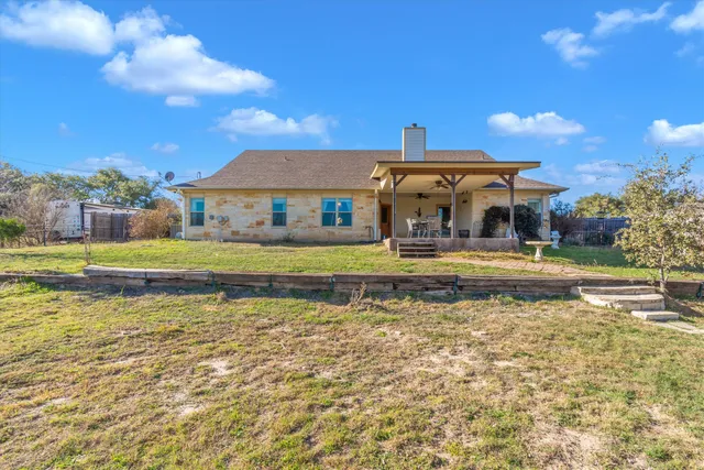 $490,000 | 329 Sunrise Hills, Lampasas, TX 76550