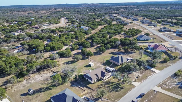 $490,000 | 329 Sunrise Hills, Lampasas, TX 76550