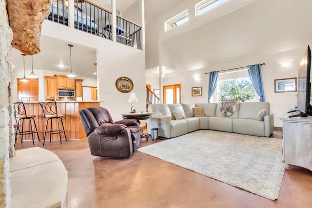 $490,000 | 329 Sunrise Hills, Lampasas, TX 76550