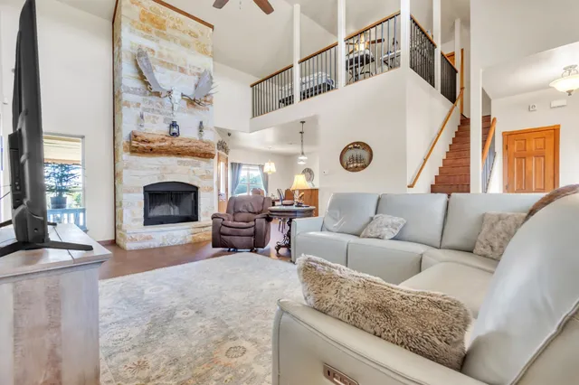 $490,000 | 329 Sunrise Hills, Lampasas, TX 76550