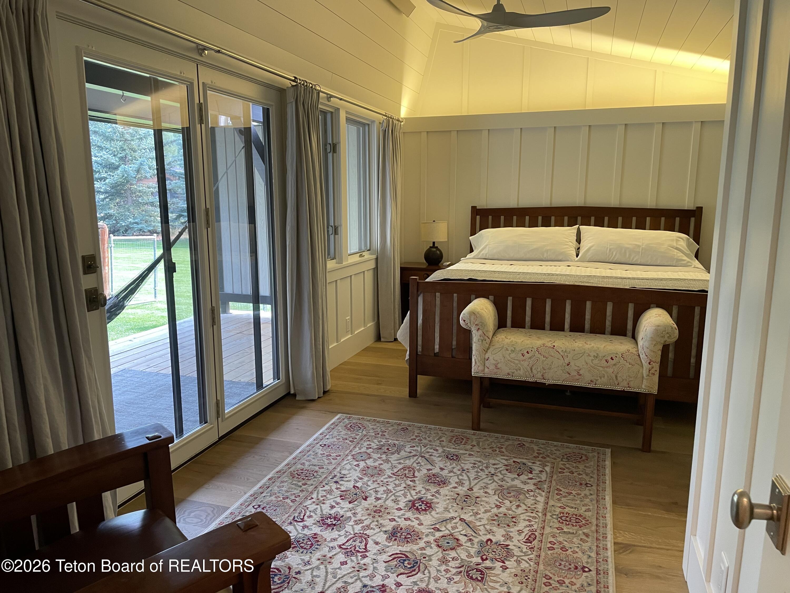 3650 North Meadow Road Jackson, WY 83001 - Photo 20 of 35 Primary bedroom