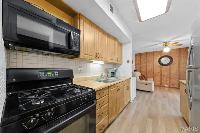 $74,000 | 11151 Whispering Oaks Drive, St. Louis, MO 63136