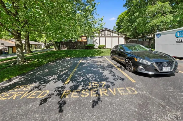 $74,000 | 11151 Whispering Oaks Drive, St. Louis, MO 63136