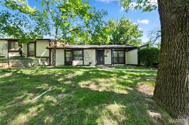$74,000 | 11151 Whispering Oaks Drive, St. Louis, MO 63136