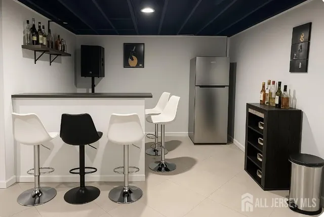 $3,000 | 340 Bowler Court, Piscataway, NJ 08854