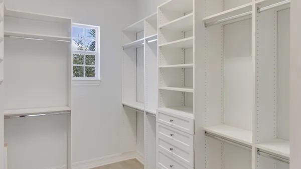 $999,999 | 349 East Mallory Circle, Delray Beach, FL 33483