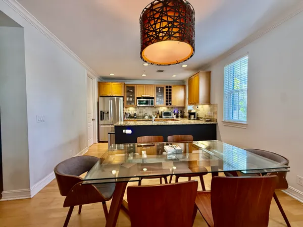 $999,999 | 349 East Mallory Circle, Delray Beach, FL 33483