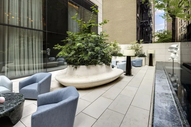 $65,000,000 | 430 East 58th Street, Unit PH80 | Sutton Place