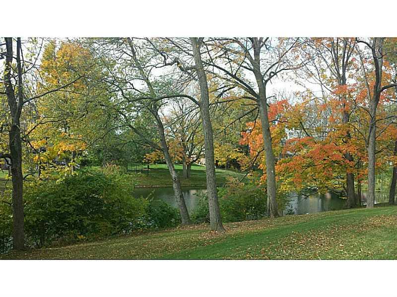 4521 Moss Ridge Lane Indianapolis, IN 46237 - Photo 2 of 22 Gallery Image 2