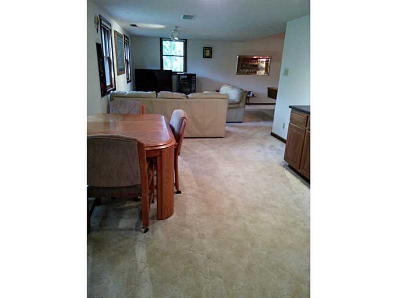 4521 Moss Ridge Lane Indianapolis, IN 46237 - Photo 18 of 22 Gallery Image 18