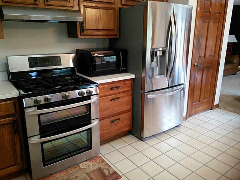 4521 Moss Ridge Lane Indianapolis, IN 46237 - Photo 6 of 22 Gallery Image 6