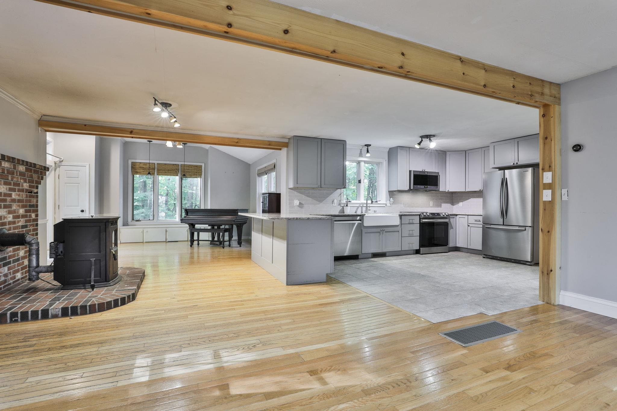 1 Mountain Road Brookline, NH 03033 - Photo 4 of 48