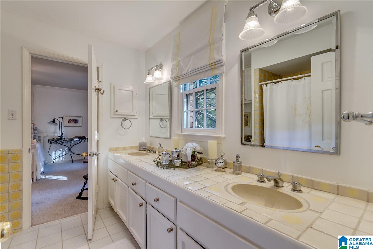 4628 Pine Mountain Road Birmingham, AL 35213 - Photo 34 of 49