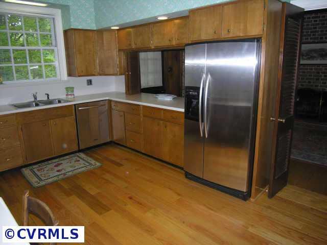 4617 Menokin Road Richmond, VA 23225 - Photo 5 of 10