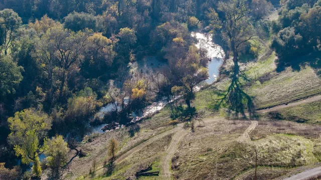 a view of a large building