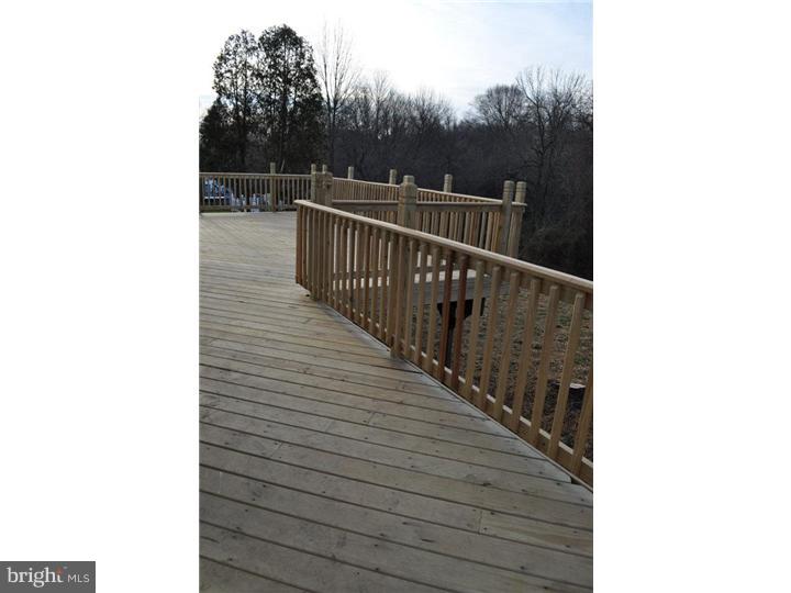 121 Woodstream Road Boothwyn, PA 19061 - Photo 22 of 24 Deck