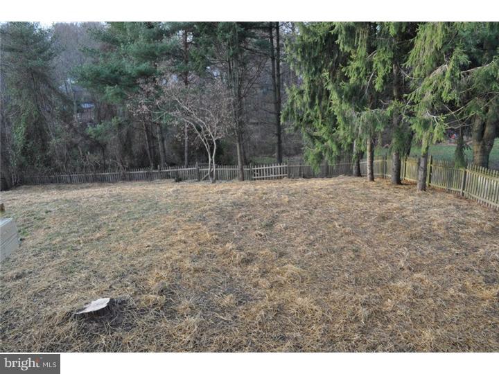 121 Woodstream Road Boothwyn, PA 19061 - Photo 23 of 24 Back Yard