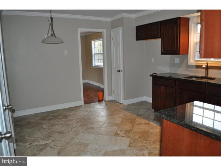 121 Woodstream Road Boothwyn, PA 19061 - Photo 8 of 24 Kitchen