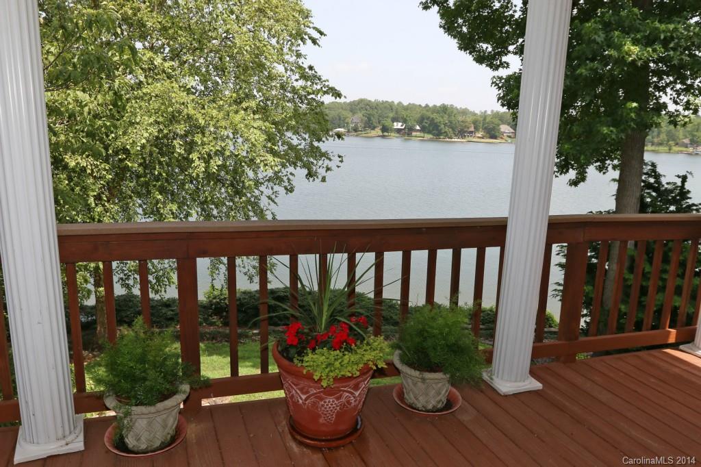 1575 Foxridge Road Rock Hill, SC 29732 - Photo 3 of 23