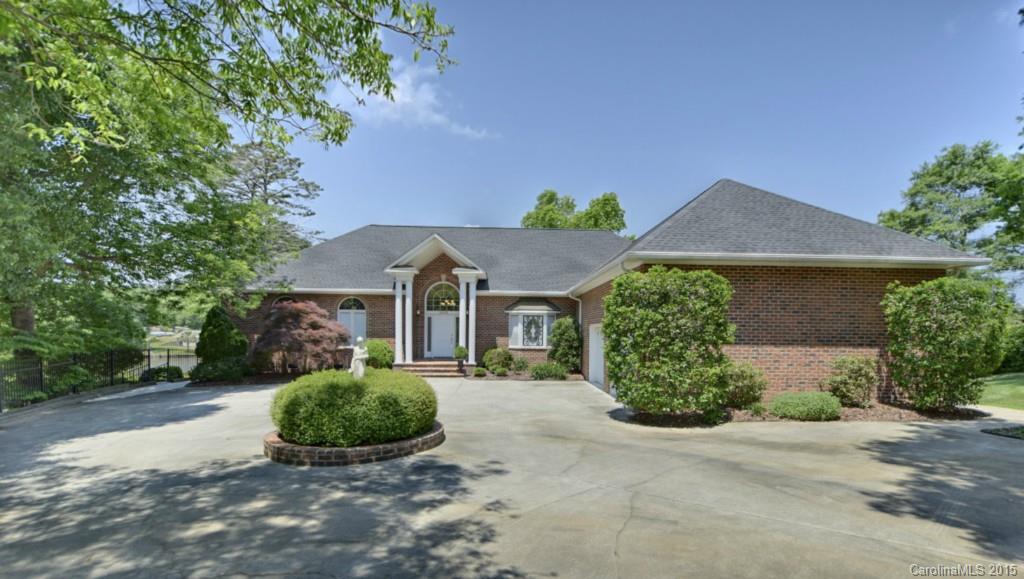1575 Foxridge Road Rock Hill, SC 29732 - Photo 4 of 23