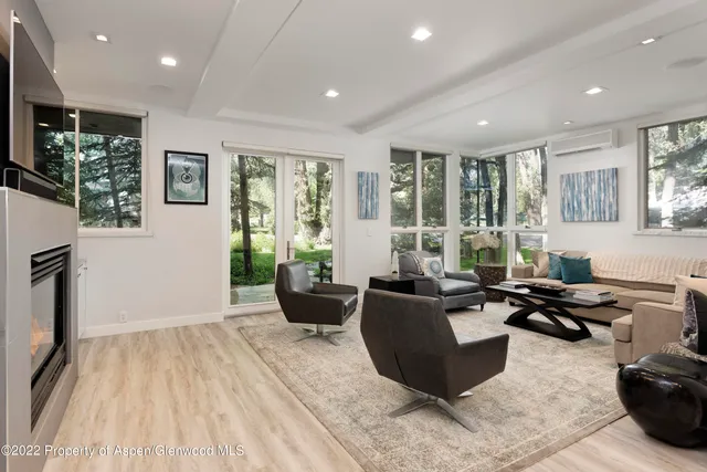 $28,000 | 736 West Smuggler Street, Aspen, CO 81611