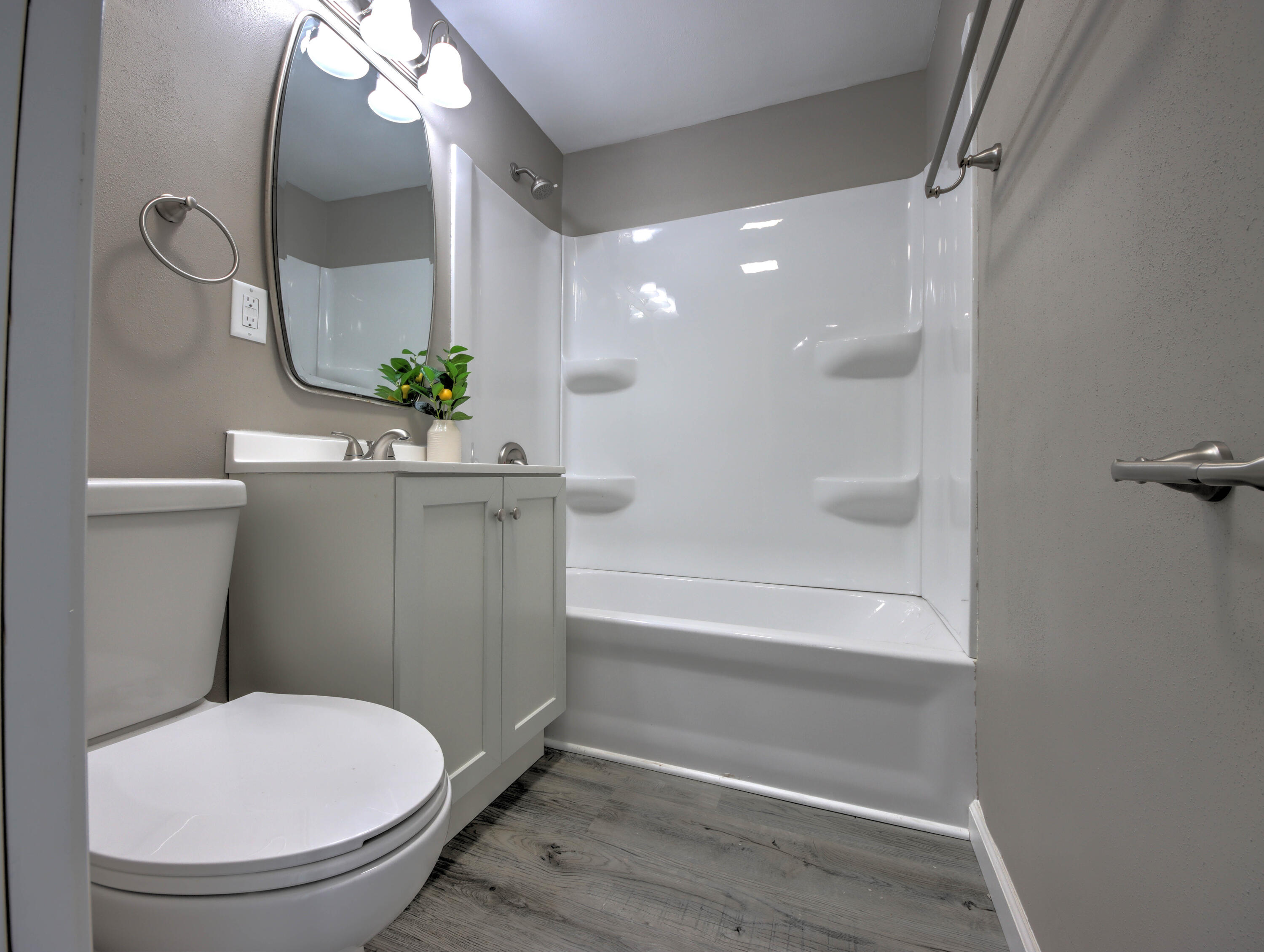 1663 Stone Lake Drive La Porte, IN 46350 - Photo 17 of 22 3000x2259