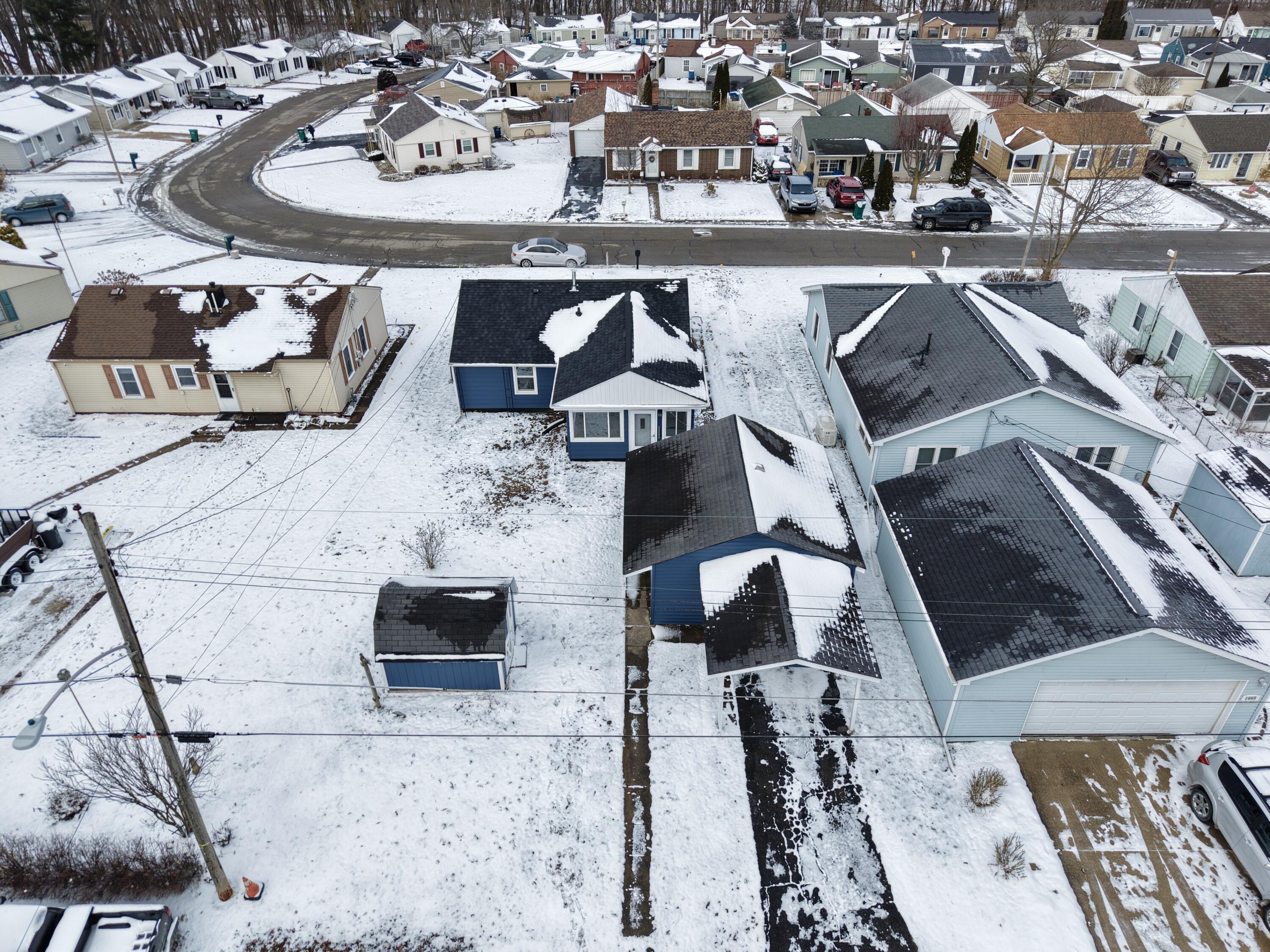 1663 Stone Lake Drive La Porte, IN 46350 - Photo 20 of 22 3000x2250