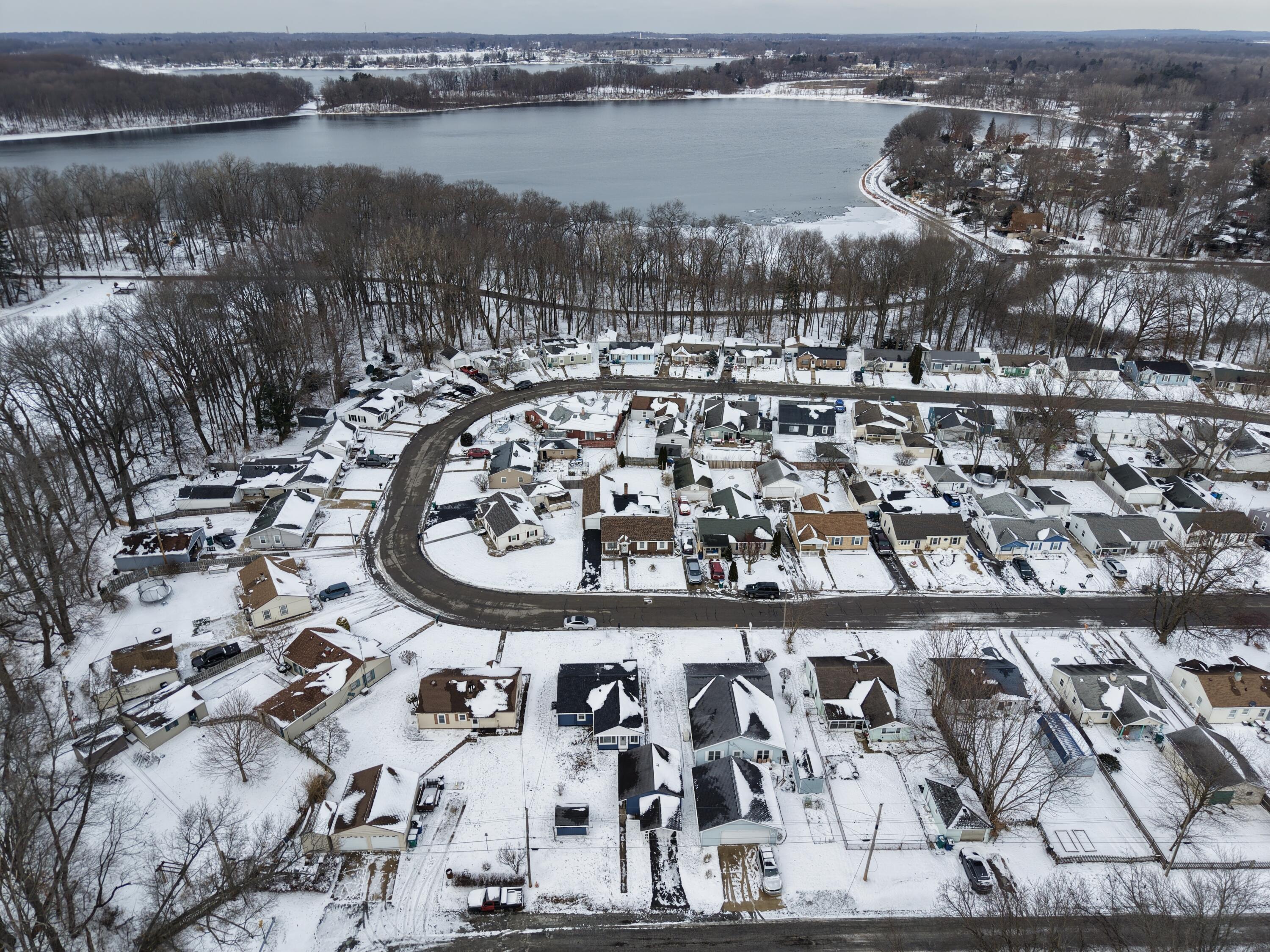 1663 Stone Lake Drive La Porte, IN 46350 - Photo 21 of 22 3000x2250