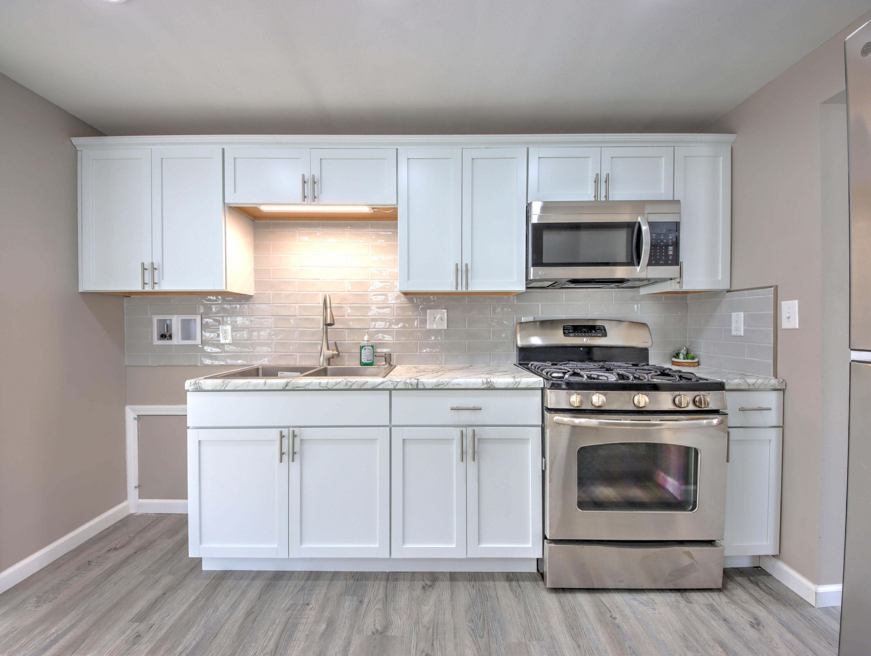 1663 Stone Lake Drive La Porte, IN 46350 - Photo 7 of 22 3000x2259