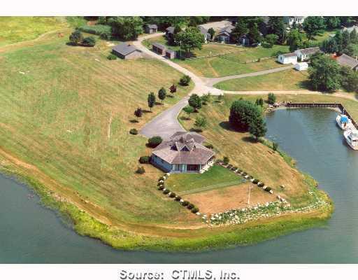 75R Waterside Lane Clinton, CT 06413 - Photo 1 of 1 Gallery Image 1