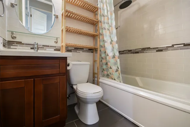 a close up of a bathtub