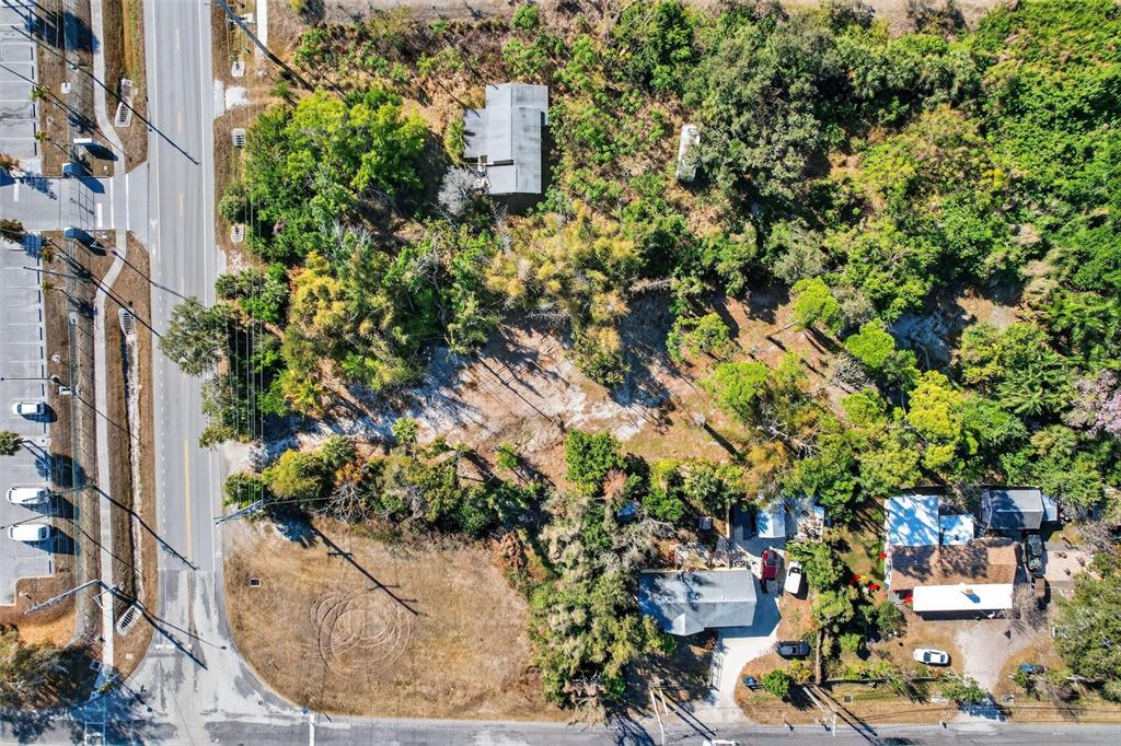 14 Old Venice Road Osprey, FL 34229 - Photo 2 of 20 a view of outdoor space and yard
