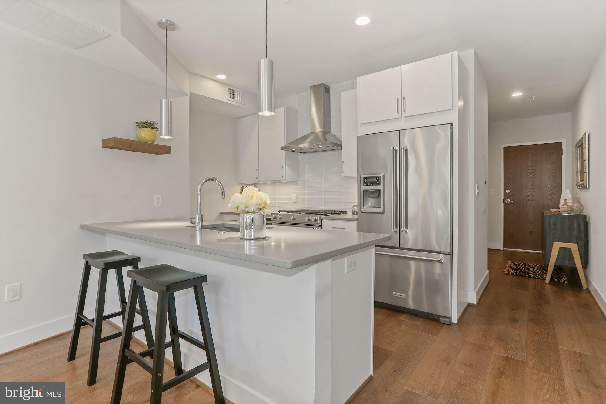 2337 Champlain Street Northwest, Unit 104 Washington, DC 20009 - Photo 9 of 80 Kitchen - Gourmet Kitchen - A 10/10 Kitchen!