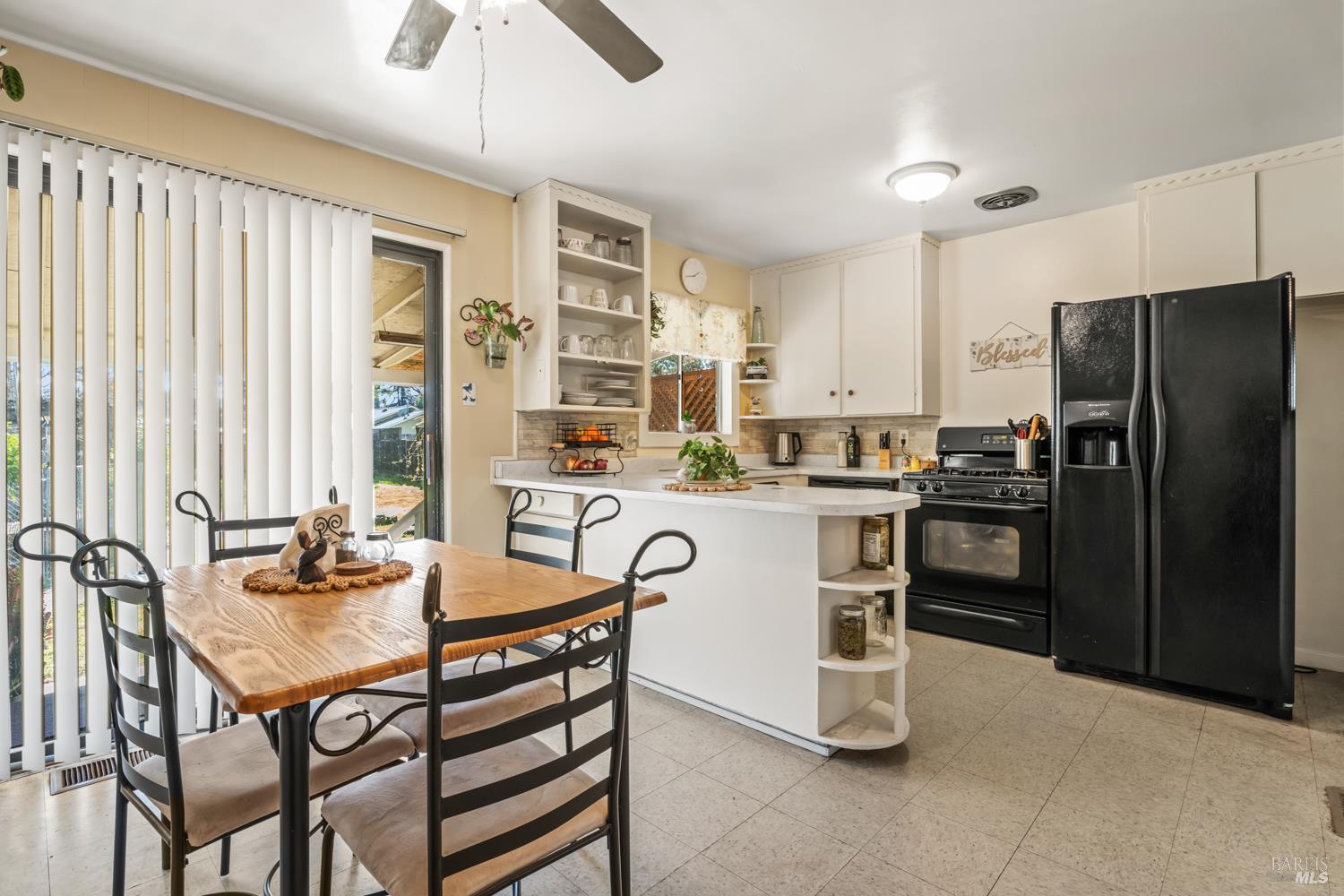 1561 Talmage Court Ukiah, CA 95482 - Photo 12 of 19