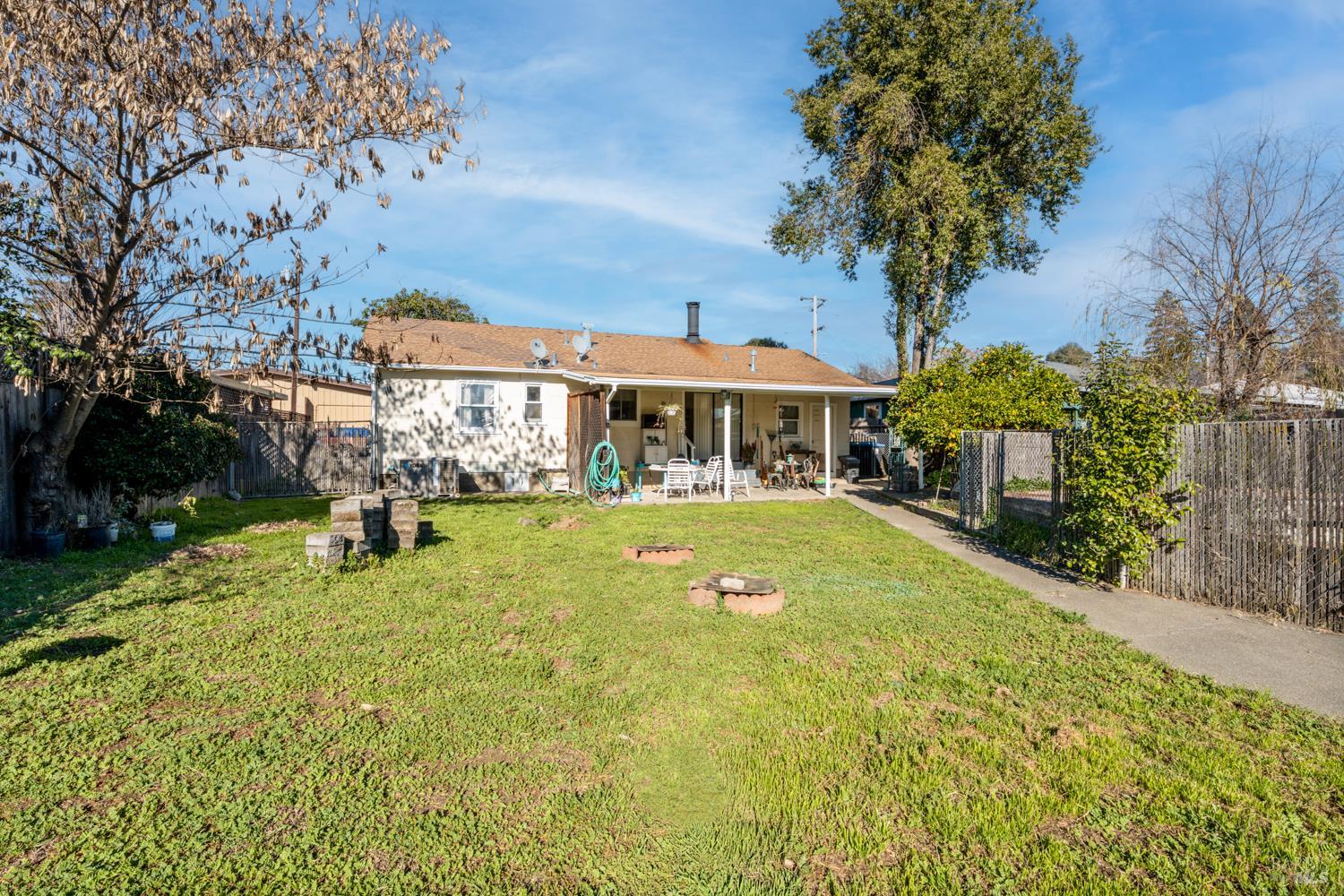 1561 Talmage Court Ukiah, CA 95482 - Photo 18 of 19