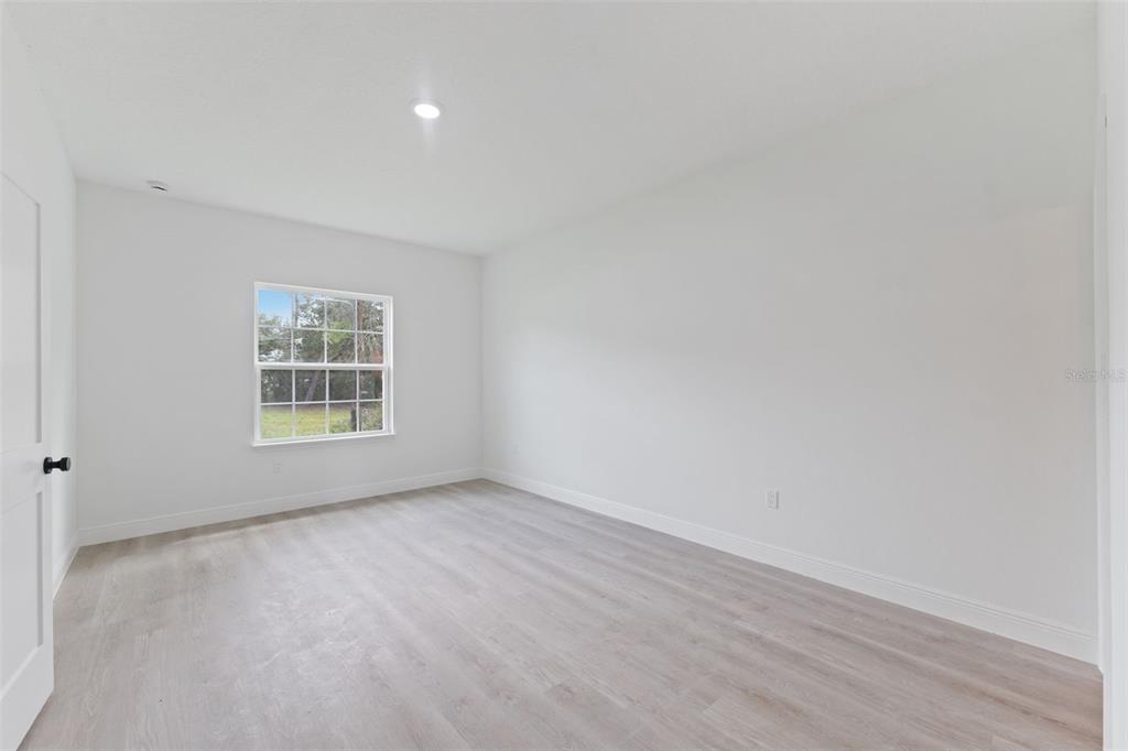 5256 Southwest 155th Loop Ocala, FL 34473 - Photo 17 of 34