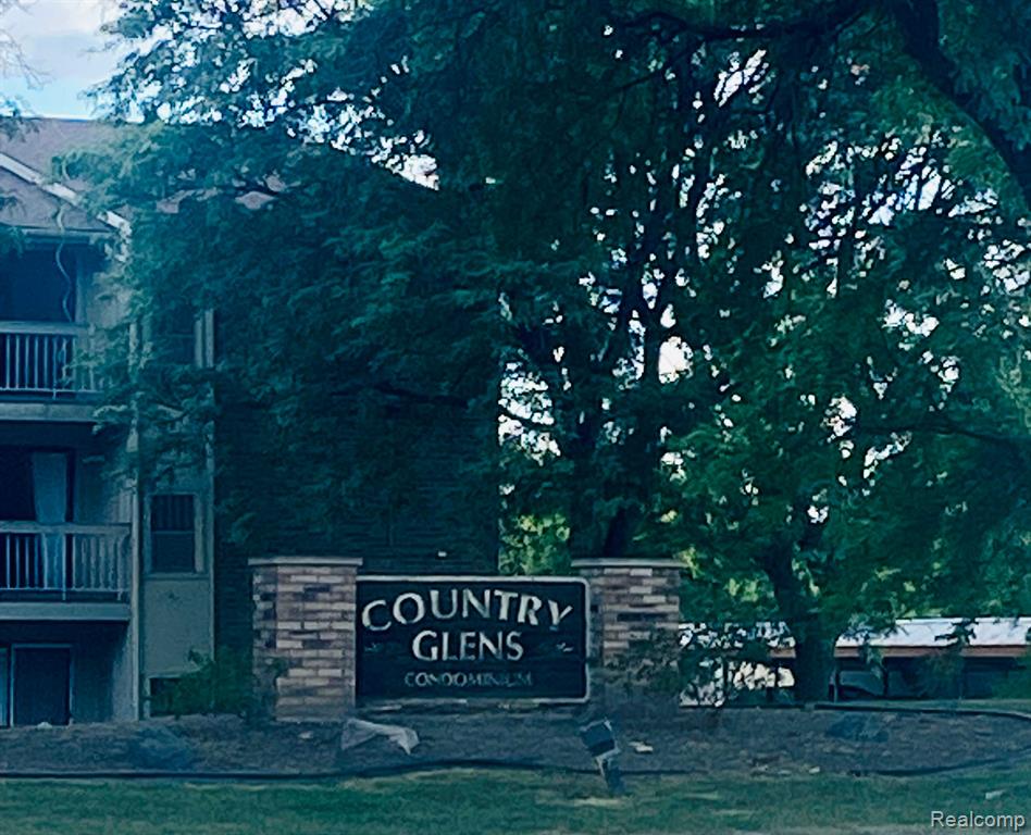 30535 West 14 Mile Road, Unit 1 Farmington, MI 48334 - Photo 3 of 33