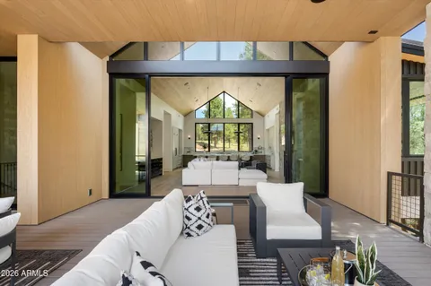 $7,295,000 | 2911 South Solitaires Canyon Drive, Flagstaff, AZ 86005