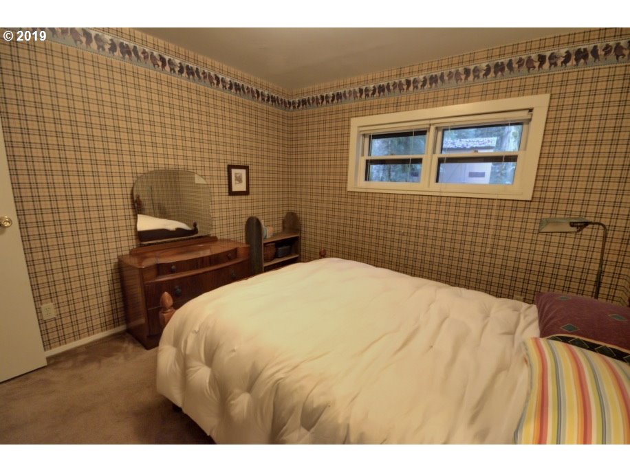 26105 East Henry Creek Road, Unit 21 Rhododendron, OR 97049 - Photo 13 of 32 Gallery Image 13