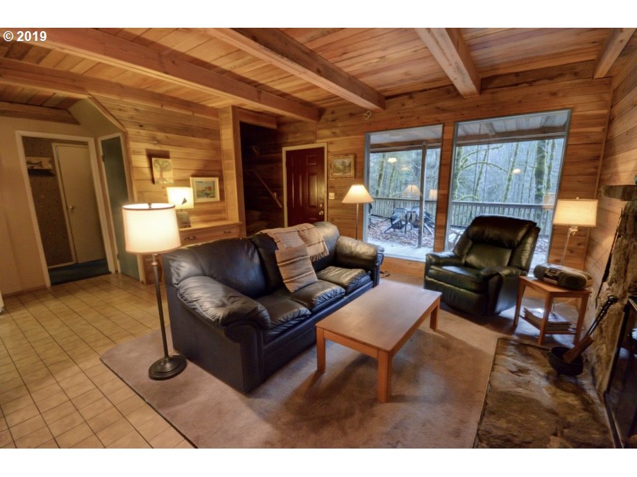 26105 East Henry Creek Road, Unit 21 Rhododendron, OR 97049 - Photo 4 of 32 Gallery Image 4