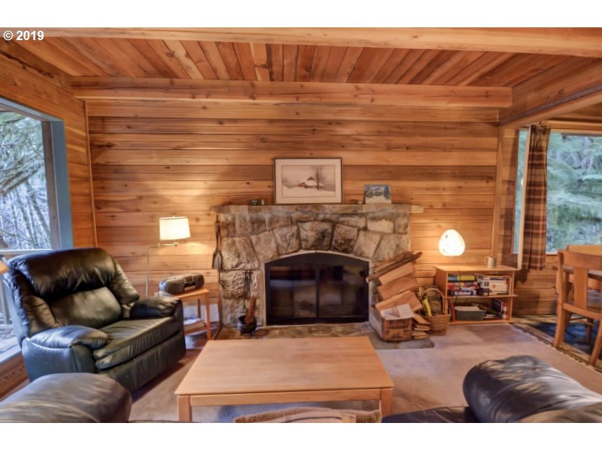 26105 East Henry Creek Road, Unit 21 Rhododendron, OR 97049 - Photo 6 of 32 Gallery Image 6